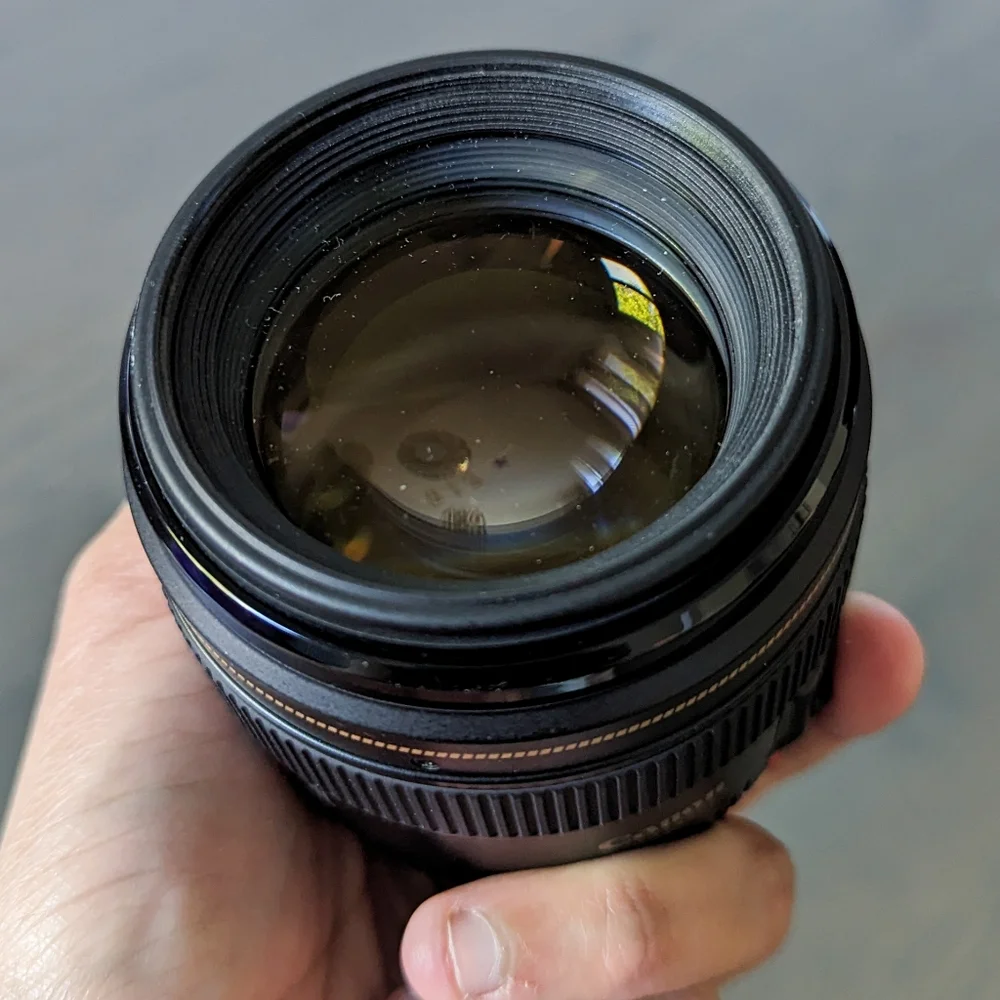 Canon EF 85mm f/1.8 USM Lens